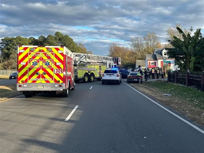 3 injured in Eastern Henrico crash