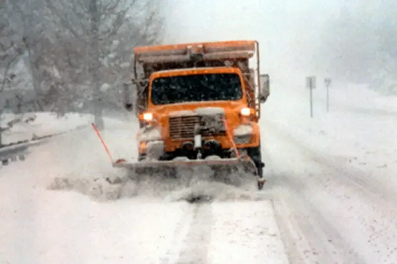 Henrico crews to begin clearing neighborhood streets