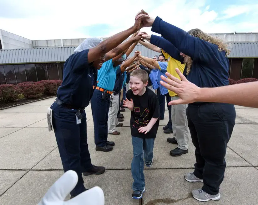 Faison students tour Mondelēz bakery in Varina