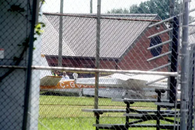 Small plane crashes onto Highland Springs HS baseball field