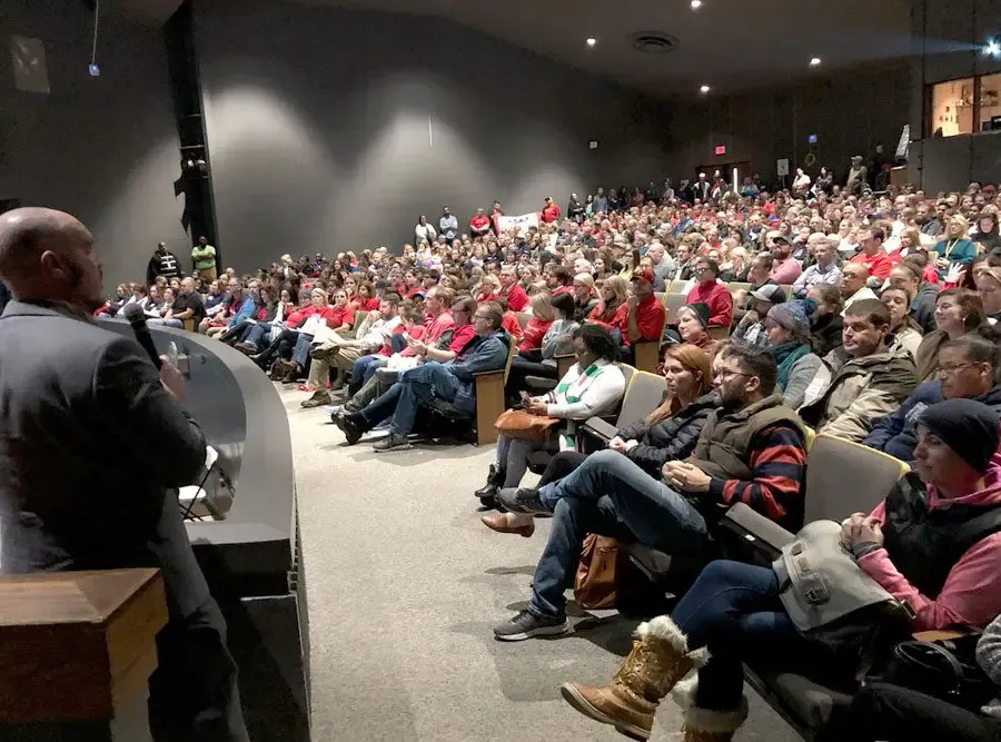 Nearly 800 pack Henrico redistricting meeting at Godwin HS