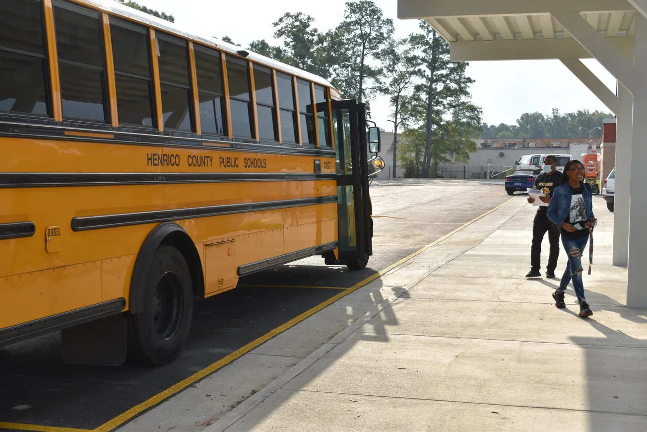 Bus driver shortage causes delays, mostly in western Henrico