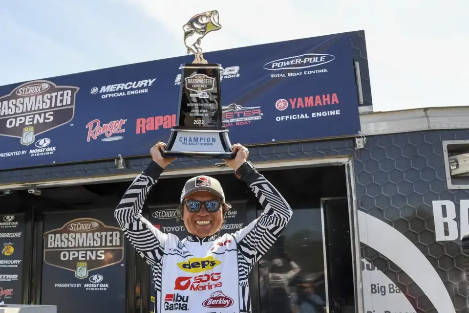 Kimura wins Bassmaster Northern Open in his James River debut