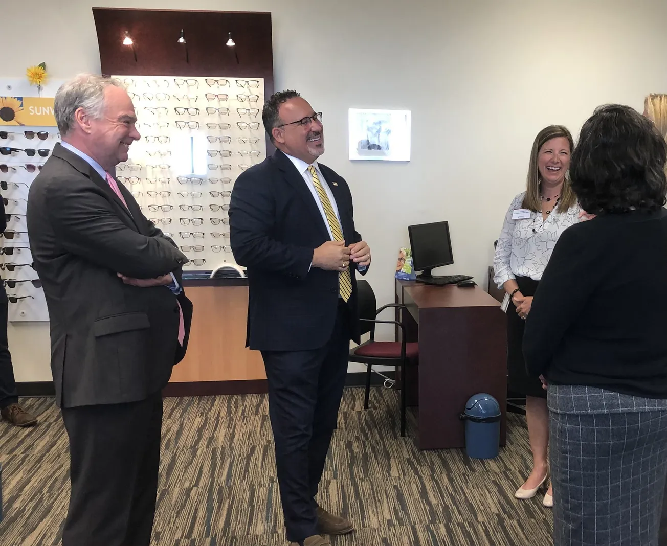 U.S. education secretary tours Reynolds CC, emphasizes college's role in economic development