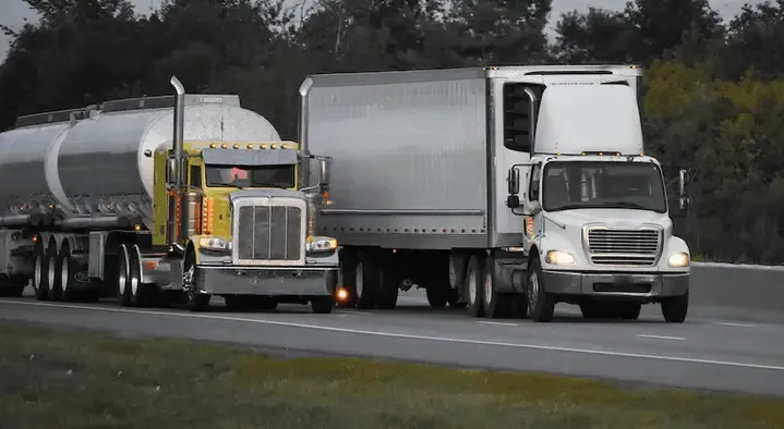 McEachin, 5 others call for 'strongest possible' truck emissions requirements