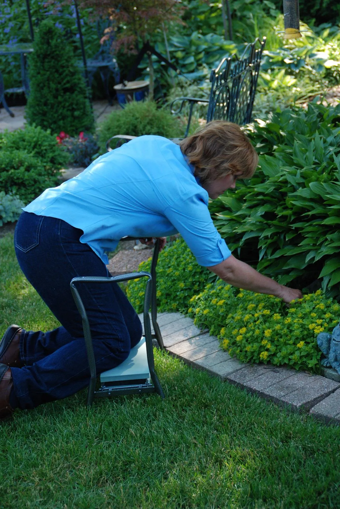 In the Garden: Garden longer with less muscle strain and fatigue