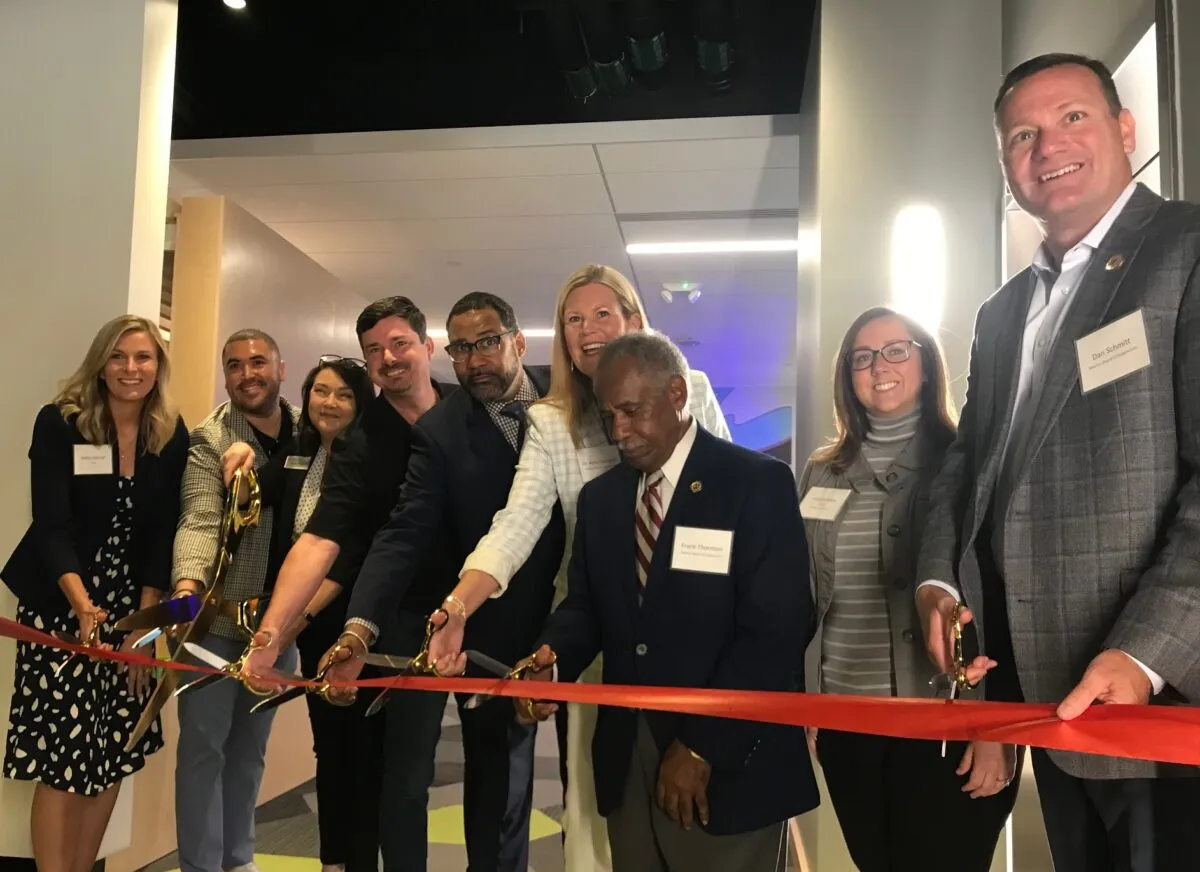 Junior Achievement unveils new Meta Storefront at Libbie Mill Library