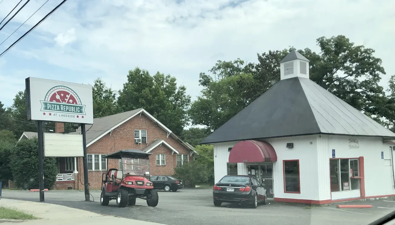 Coffee roastery seeks move to Lakeside; 24-hours convenience store planned in Highland Springs