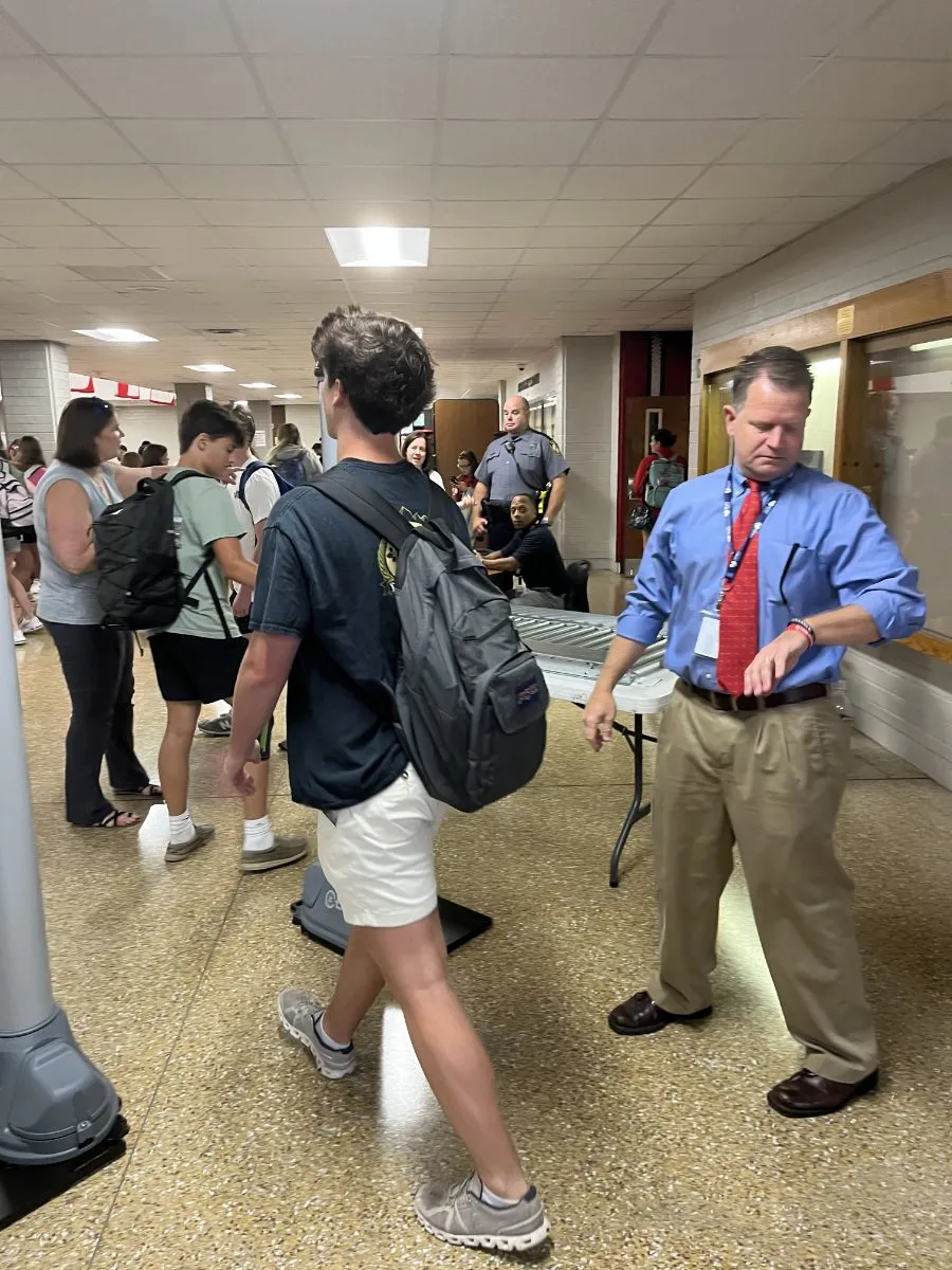 Henrico Schools’ weapons scanners cause delays, mixed reactions from community