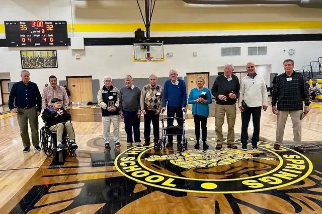 Highland Springs HS recognizes 1959-60 championship basketball team